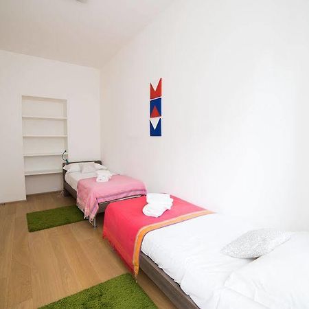 Residence Sara Trieste Esterno foto